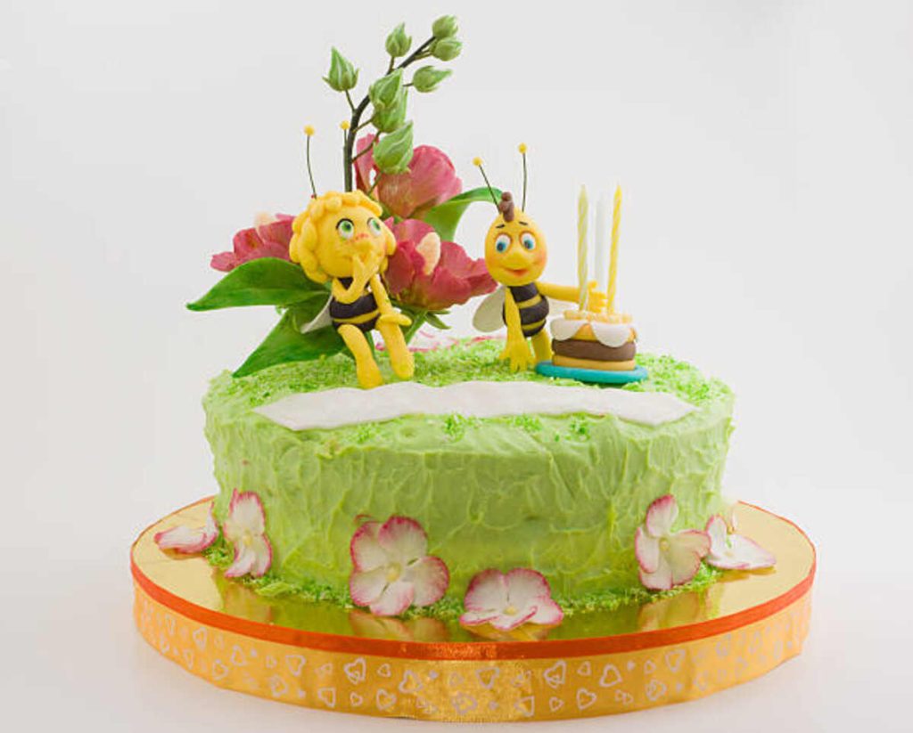 Bumblebee Transformer Cake
