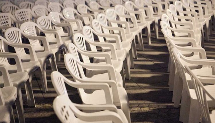 Horizontal injection molding machine