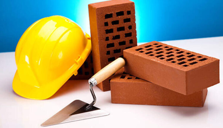 Exploring the World of Bricks and Minifigs