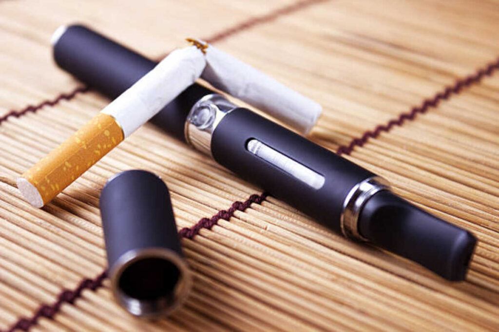 Top Flavors of Esco Bars Vape Reviewed